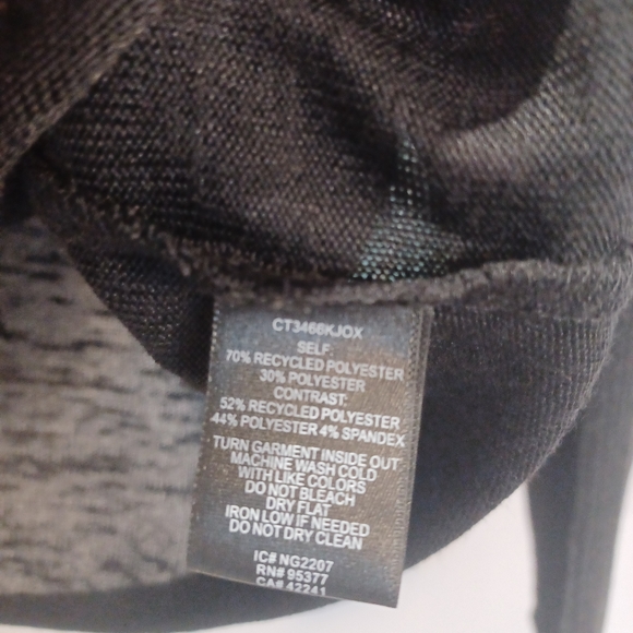 SANCTUARY black sweater NWT - Picture 3 of 4